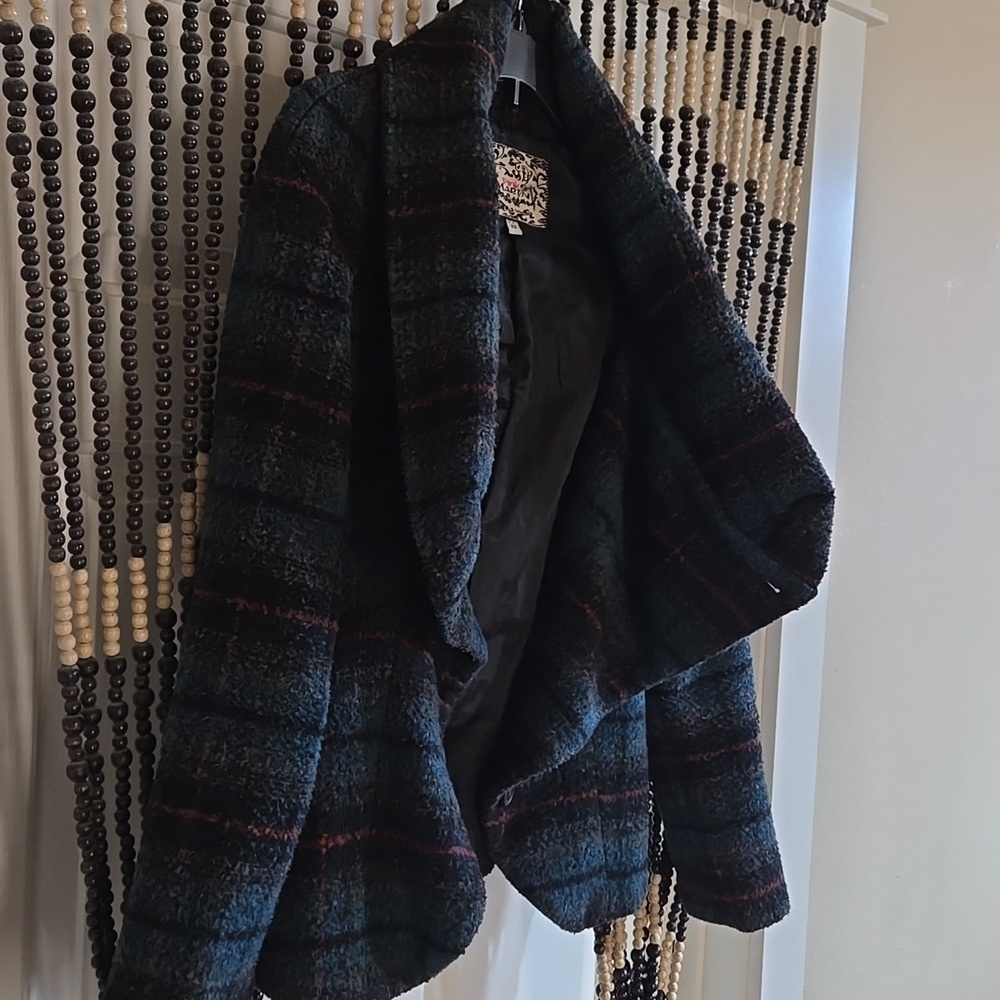 Retro Pink Martini Jacket with Cowl Neck - Picture 12 of 13